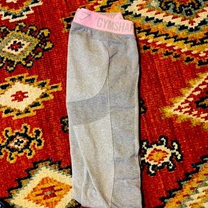 Women’s GYMSHARK dry leggings gray